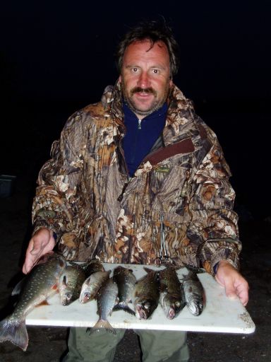 ����� � ���